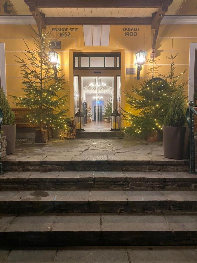 Gasthof Post St. Martin Am Tgb. Санкт Мартин ам Тененгебирге Екстериор снимка